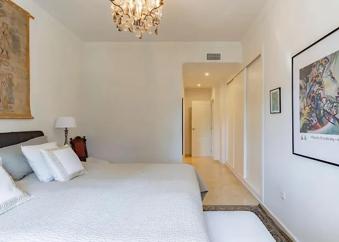 2 Bed In Nueva Andalucia Marbellac