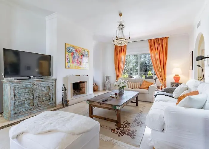 2 Bed In Nueva Andalucia Appartement *